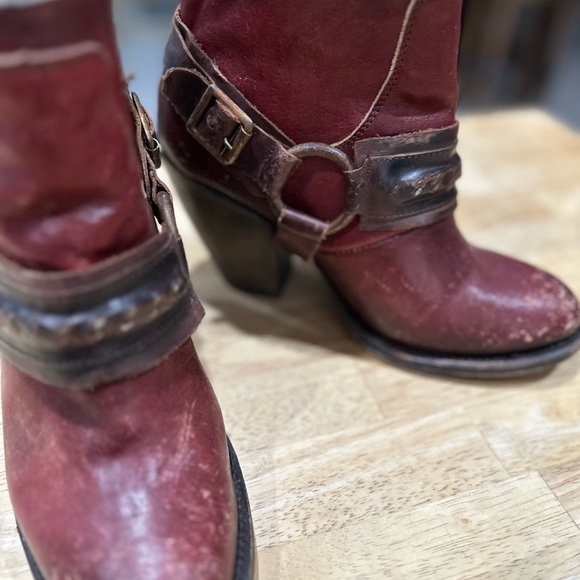 Freebird by Steven Dark Red Leather Boots Size 7 El Paso - Picture 5 of 11